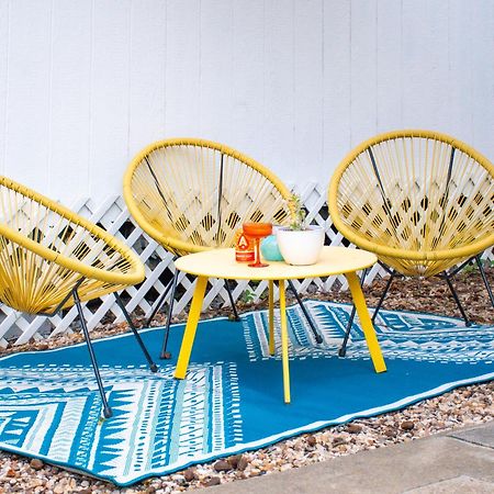 Stylish, Artsy Bungalow Central Eastside Austin Ngoại thất bức ảnh