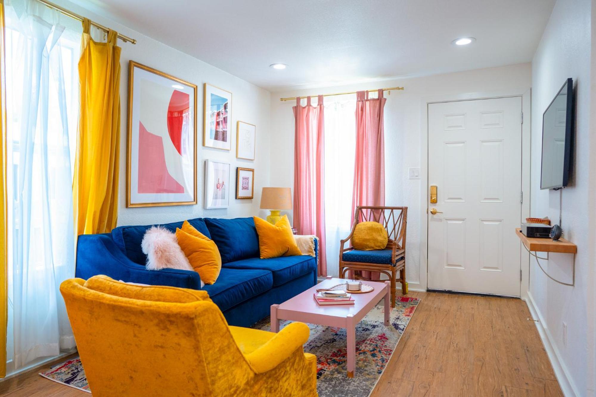 Stylish, Artsy Bungalow Central Eastside Austin Ngoại thất bức ảnh