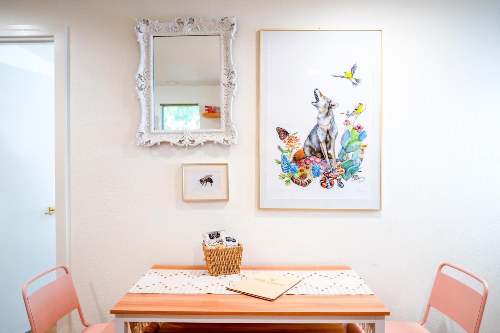 Stylish, Artsy Bungalow Central Eastside Austin Ngoại thất bức ảnh
