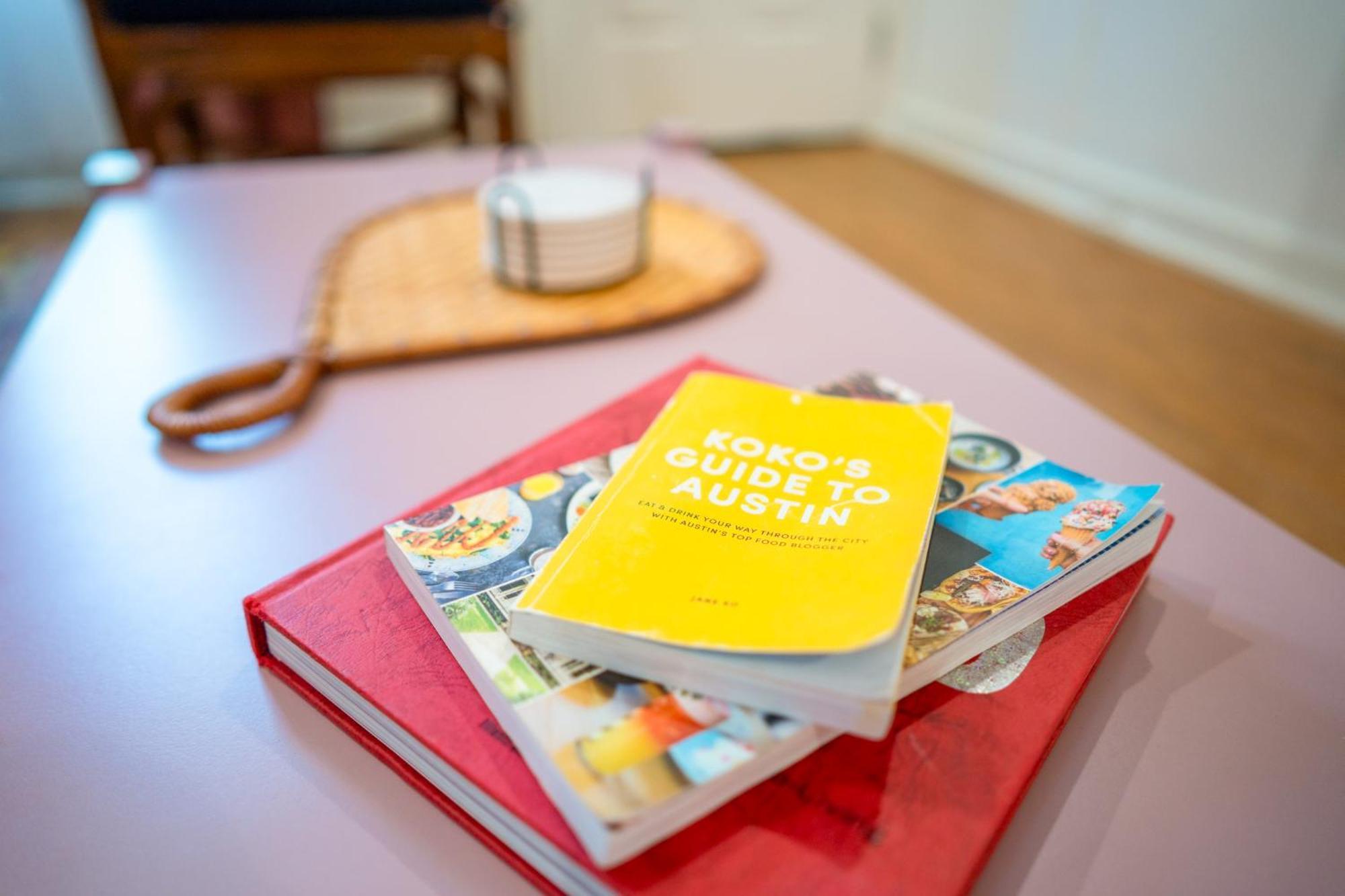 Stylish, Artsy Bungalow Central Eastside Austin Ngoại thất bức ảnh