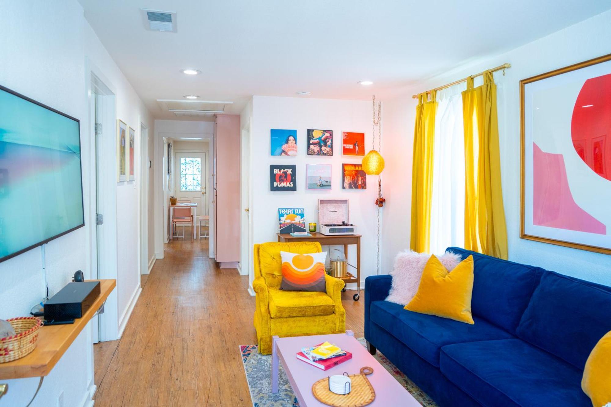 Stylish, Artsy Bungalow Central Eastside Austin Ngoại thất bức ảnh