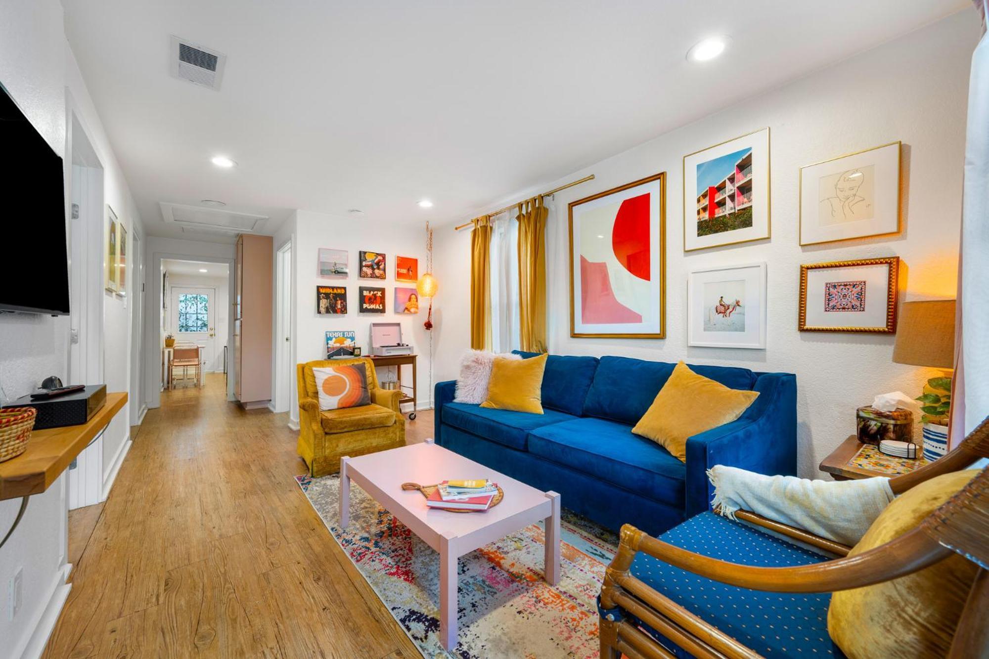 Stylish, Artsy Bungalow Central Eastside Austin Ngoại thất bức ảnh